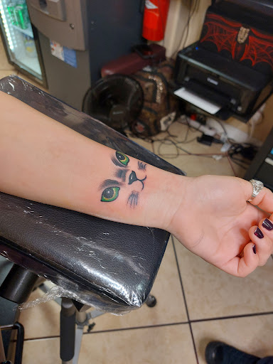 Tattoo Shop «Showdown Tattoo», reviews and photos, 19751 Valley Blvd, Walnut, CA 91789, USA