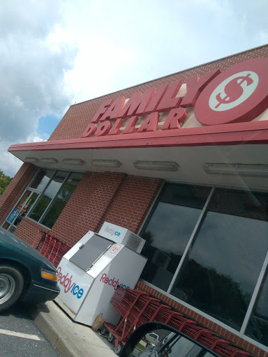 Dollar Store «FAMILY DOLLAR», reviews and photos, 7003 Lankford Hwy, Oak Hall, VA 23416, USA
