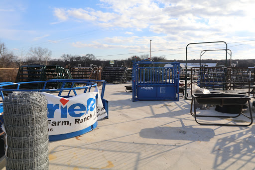 Animal Feed Store «Russell Feed & Supply», reviews and photos, 1312 NW Pkwy St, Azle, TX 76020, USA