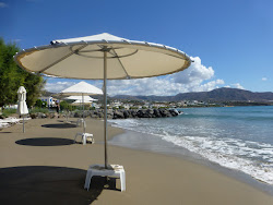 Katovigli beach'in fotoğrafı kısmen tatil bölgesi