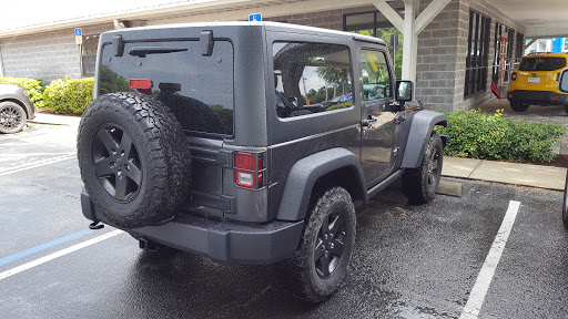 Car Dealer «Crystal Chrysler Dodge Jeep of Homosassa», reviews and photos, 1005 S Suncoast Blvd, Homosassa, FL 34448, USA