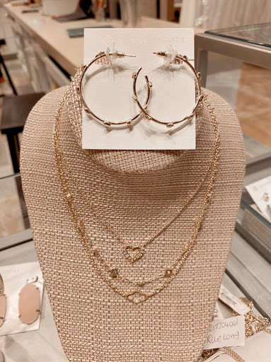 Wedding Store «Boulevard Bride», reviews and photos, 300 Lake St Louis Blvd, Lake St Louis, MO 63367, USA