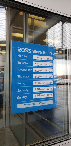 Clothing Store «Ross Dress for Less», reviews and photos, 7065 Cermak Rd, Berwyn, IL 60402, USA
