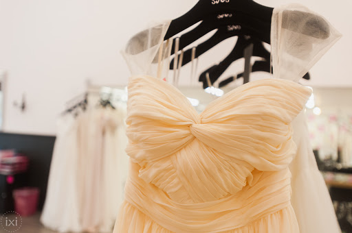 Bridal Shop «Second Summer Bride, By Appointment», reviews and photos, 1433 Fulton Ave A, Sacramento, CA 95825, USA