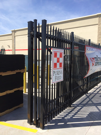 Home Improvement Store «Tractor Supply Co.», reviews and photos, 17130 E Shea Blvd, Fountain Hills, AZ 85268, USA