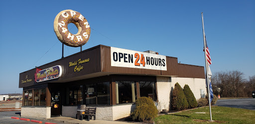 Donut Shop «Maple Donuts», reviews and photos, 50 Robinhood Dr, Goldsboro, PA 17319, USA