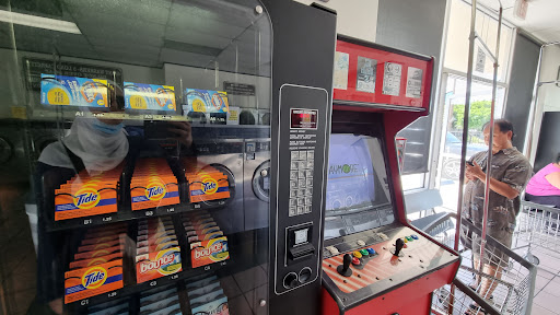 Laundromat «Big A Coin Laundry», reviews and photos, 1576 W Katella Ave, Anaheim, CA 92802, USA