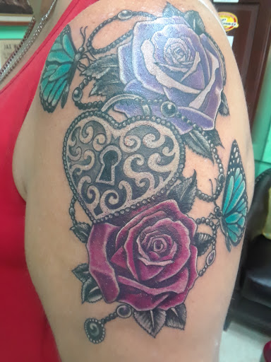 Tattoo Shop «Sacred Art Tattoo», reviews and photos, 2856 Recker Hwy, Winter Haven, FL 33880, USA