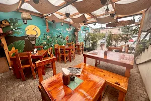 The Birdhouse cafe image