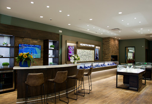 Jeweler «Murphy Jewelers - Promenade Shops», reviews and photos, 2985 Center Valley Pkwy # 204, Center Valley, PA 18034, USA