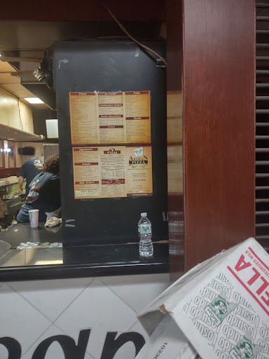 Shopping Mall «Sun-Vet Mall», reviews and photos, 5801 Sunrise Hwy, Holbrook, NY 11741, USA