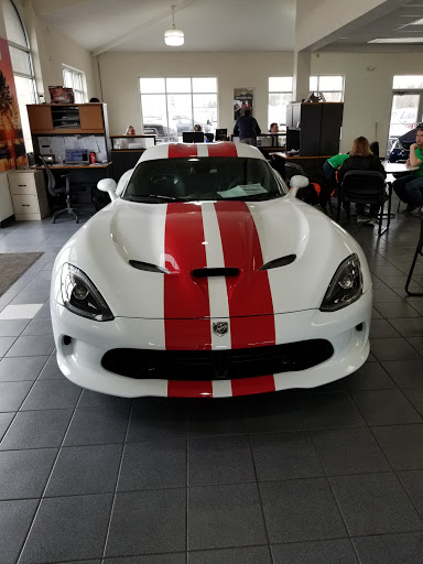 Car Dealer «Falls Chrysler Jeep Dodge», reviews and photos, 4100 State Rd, Cuyahoga Falls, OH 44223, USA