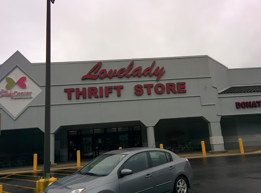 Second Hand Store «Lovelady Thrift Store», reviews and photos, 2402 Old Springville Rd, Center Point, AL 35215, USA