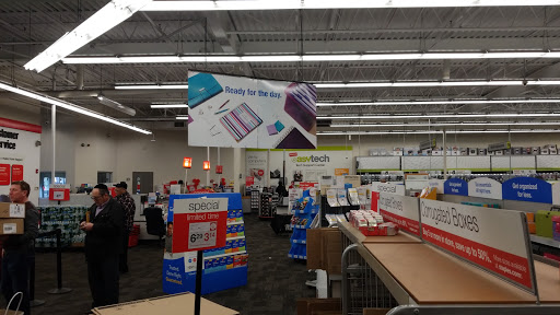 Office Supply Store «Staples», reviews and photos, 345 Rockaway Turnpike, Lawrence, NY 11559, USA