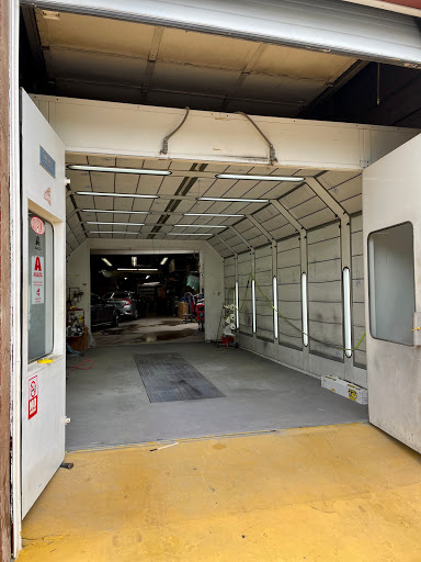 Auto Body Shop «Columbus Auto Body Works Inc», reviews and photos, 487 Columbus Ave, New Haven, CT 06519, USA