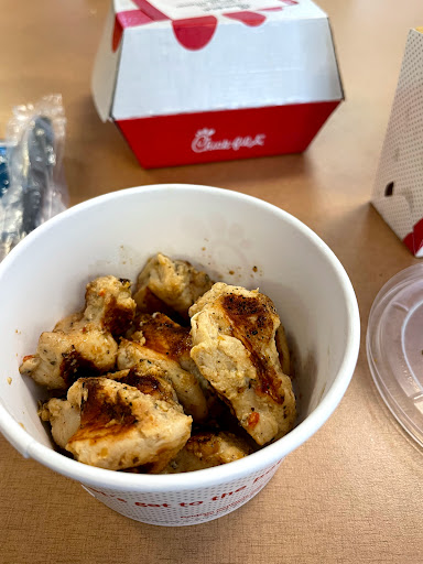 Fast Food Restaurant «Chick-fil-A», reviews and photos, 9331 E Arapahoe Rd, Greenwood Village, CO 80112, USA