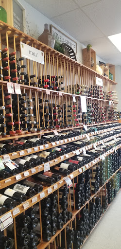 Regency Liquors of Seekonk, 301 Taunton Ave # 301, Seekonk, MA 02771, USA, 