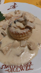 Photo n°56 de Restaurant S'Bastberger Stuewel à Bouxwiller ()