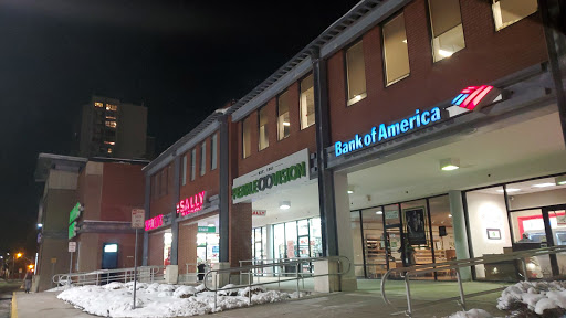 Shopping Mall «Twin City Plaza», reviews and photos, 14 McGrath Hwy, Somerville, MA 02143, USA