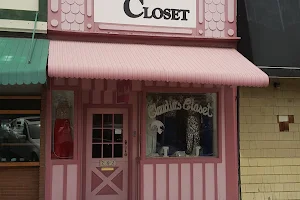 Claudia's Closet image