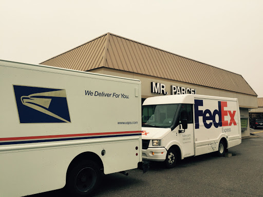 Mailing Service «Mr Parcel Allen», reviews and photos, 101 N Greenville Ave, Allen, TX 75002, USA