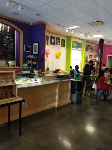 Shopping Mall «Stone Creek Village Shopping Center», reviews and photos, 5757 Pacific Ave #220, Stockton, CA 95207, USA