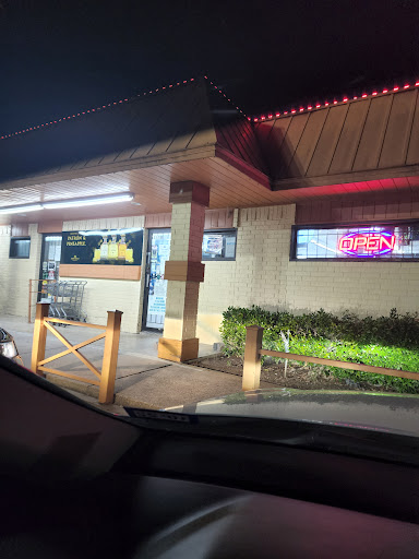 Liquor Store «Hampton Beverage», reviews and photos, 1519 S Hampton Rd, Glenn Heights, TX 75154, USA