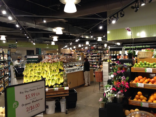 Grocery Store «Gateway Market», reviews and photos, 2002 Woodland Ave, Des Moines, IA 50312, USA