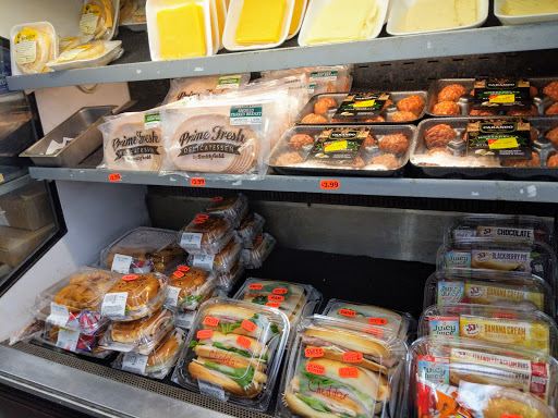 Supermarket «Sheridan Select Market», reviews and photos, 135 S Bridge St, Sheridan, OR 97378, USA