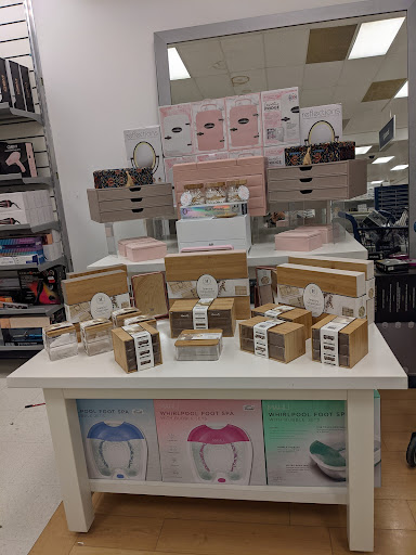 Department Store «Marshalls», reviews and photos, 3000 Grapevine Mills Pkwy, Grapevine, TX 76051, USA