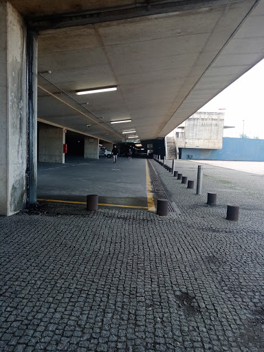 [P] Parque De Estacionamento