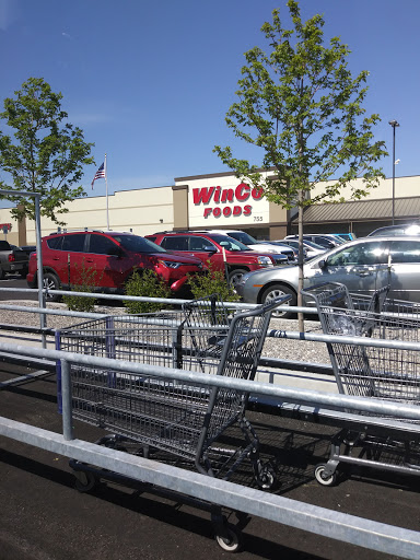 Supermarket «WinCo Foods», reviews and photos, 755 SW 19th St, Moore, OK 73160, USA