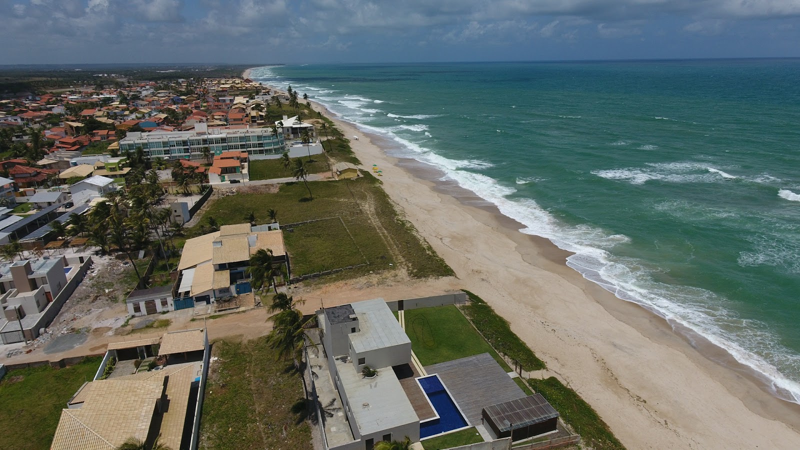 Fotografie cu Plaja Barra de Sao Miguel zonele de facilități