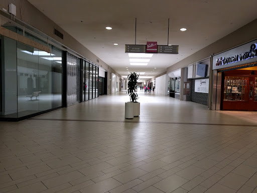 Shopping Mall «Vallco Shopping Mall», reviews and photos, 10123 N Wolfe Rd, Cupertino, CA 95014, USA