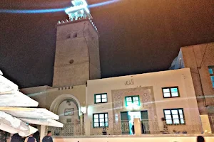 El Attaya Big Mosque image