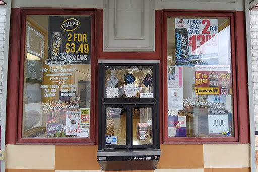 Pit Stop Liquors, 1324 1st Ave E, Newton, IA 50208, USA, 