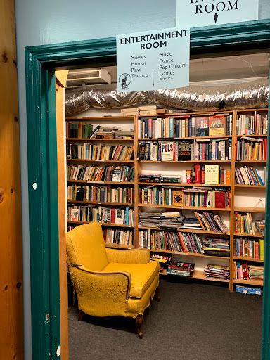 Used Book Store «Atlanta Vintage Books», reviews and photos, 3660 Clairmont Rd, Atlanta, GA 30341, USA