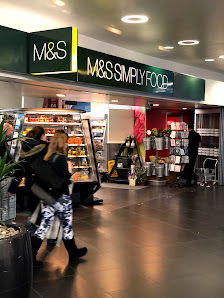 M&S Food To Go Westminster Bridge Rd, London SE1 7EH