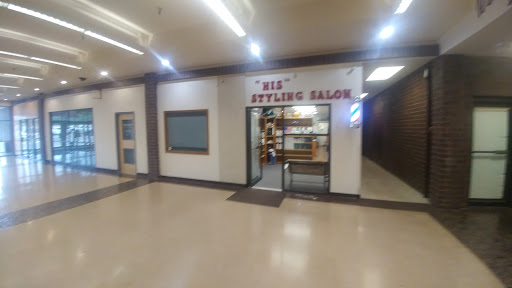 Shopping Mall «Moorhead Center Mall», reviews and photos, 510 Center Ave, Moorhead, MN 56560, USA