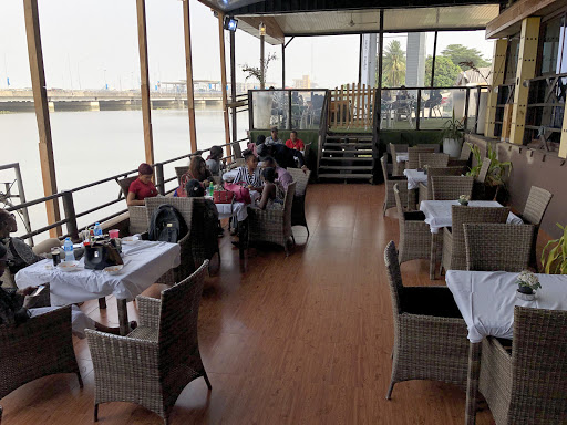 Sea Lounge Lagos, 15b Wole Olateju Cres, Eti-Osa, Lagos, Nigeria, Hamburger Restaurant, state Lagos