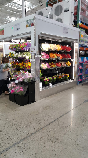 Warehouse store «Costco Wholesale», reviews and photos, 8629 120th Ave NE, Kirkland, WA 98033, USA