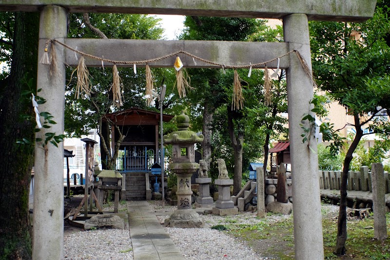 露橋神明社