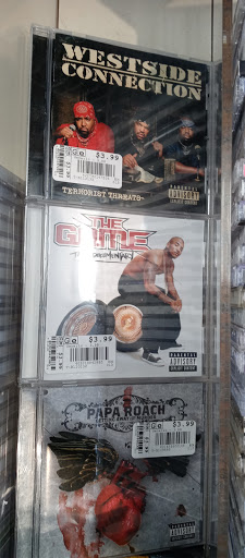 Video Game Store «Disc Replay Naperville», reviews and photos, 556 IL-59, Naperville, IL 60540, USA