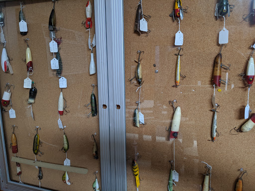 Vacation Home Rental Agency «Fish Island», reviews and photos, 3535 Blue Spring Rd, Cadiz, KY 42211, USA