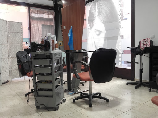 Esther Perruqueria en Camprodon, Girona