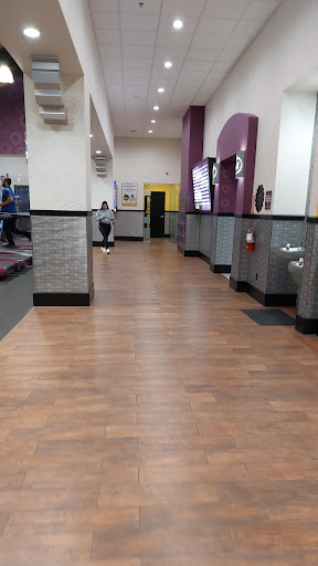 Gym «Planet Fitness», reviews and photos, 2415 NE Vivion Rd, Kansas City, MO 64118, USA