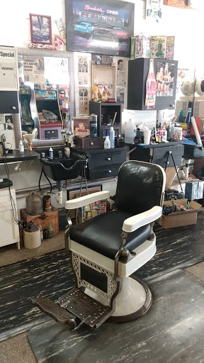 Barber Shop «Classic Barber Shop», reviews and photos, 400 N Ridgewood Ave, Edgewater, FL 32132, USA