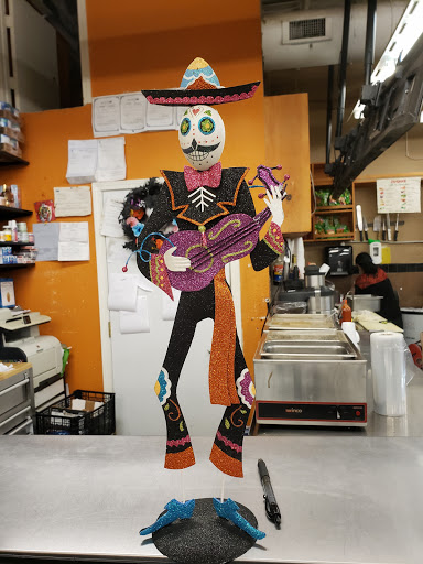 Mexican Grocery Store «La Huerta Mexican & Latin Market», reviews and photos, 405 E Smith St, Kent, WA 98030, USA