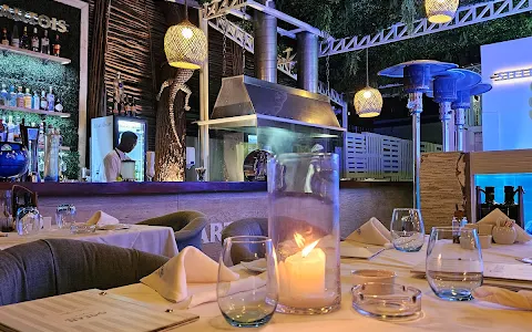 Ocean Restaurante image
