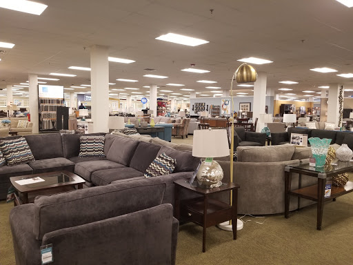 Furniture Store «Raymour & Flanigan Furniture and Mattress Store», reviews and photos, 2795 Richmond Ave, Staten Island, NY 10314, USA